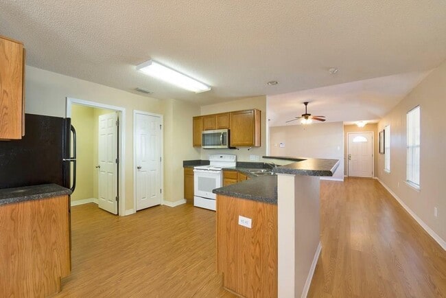 Photo - 8900 Winter Ct