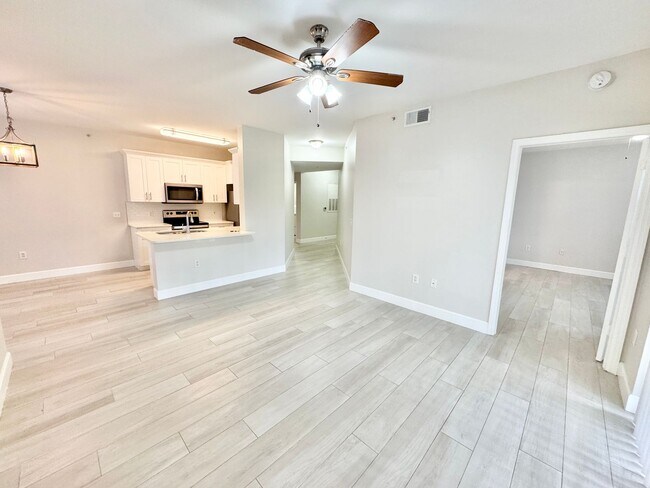 Photo - ** FAIRWAY PRESERVE ** 2 BED / 2 BATH COND...