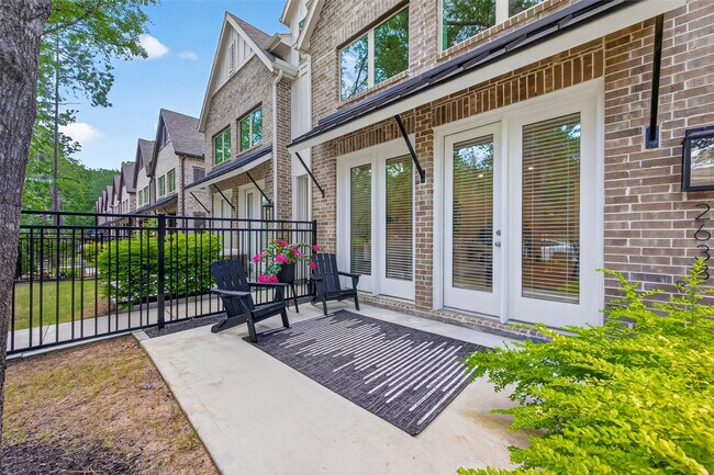 Photo - 2638 Woodforest Pkwy N