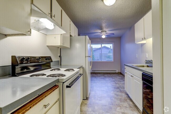 Building Photo - MAKE THIS YOUR NEW HOME!!: Spacious 2 bdrm...