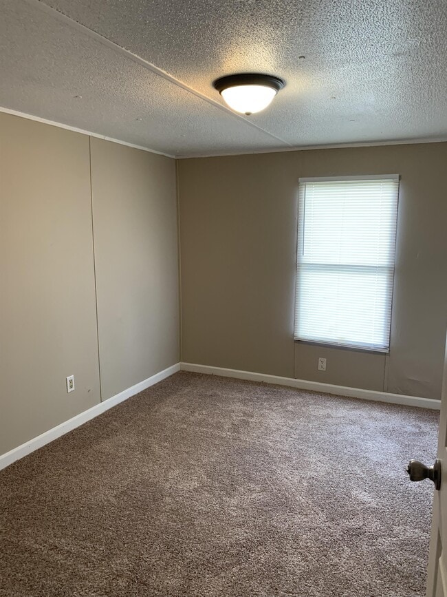 Photo - 53 Yoakum Cir