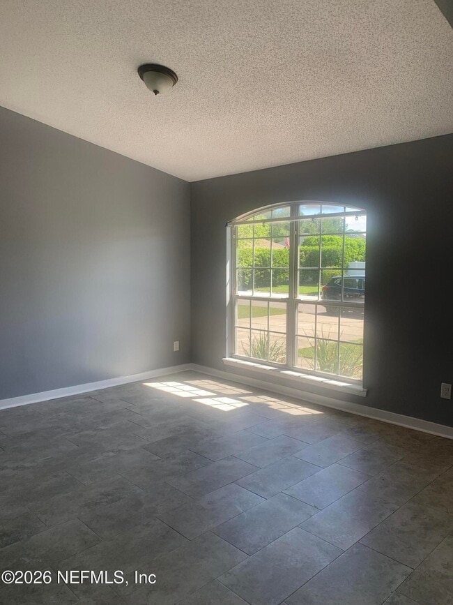 Photo - 1752 Glen Laurel Dr