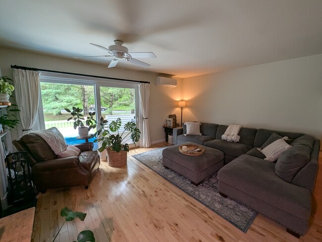 Photo - 33 Harbor View Rd Condo Unit 902