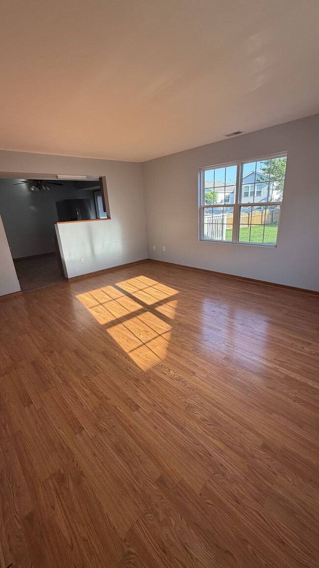 Photo - 1639 Dogwood Dr