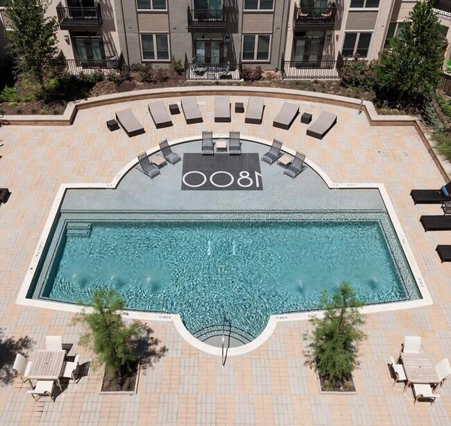 Photo - 1800 Broadway St Unidad c11