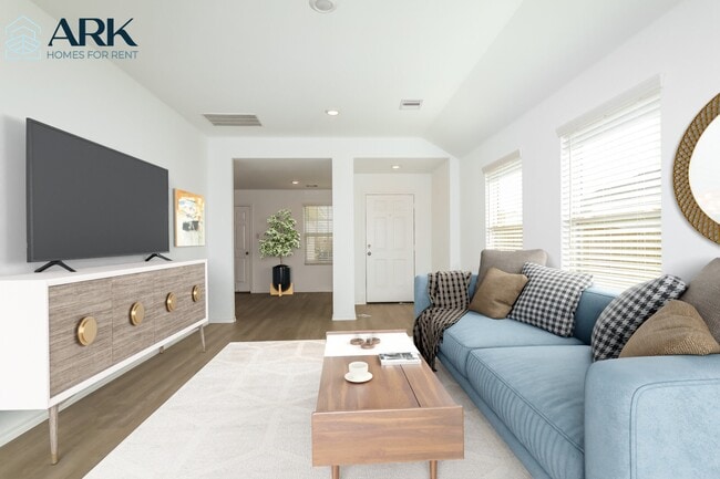 Photo - 919 Silver Birch Br