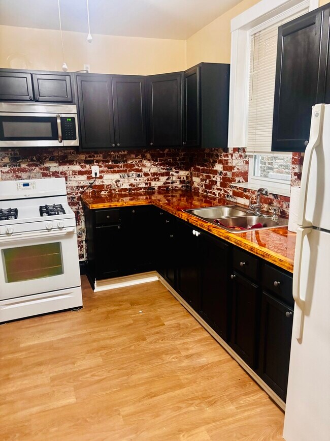 Photo - 4424 S Richmond St