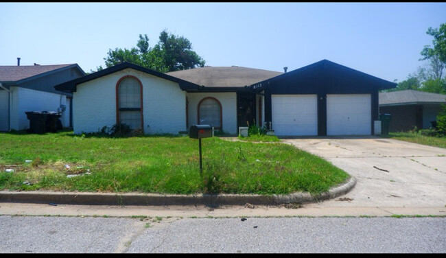 Building Photo - 8112 Westwood Cir Rental
