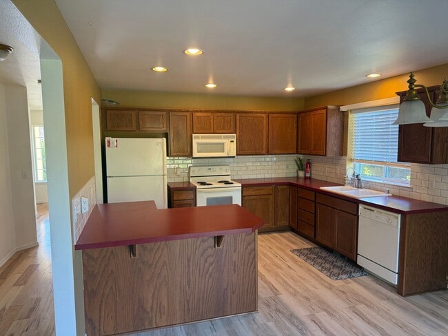 Photo - Mount Vernon 3 bedroom with large bonus room