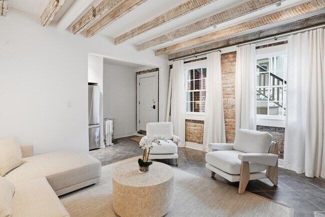 Photo - 309 Lorch St