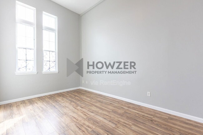 Photo - 361 Main St Unit F