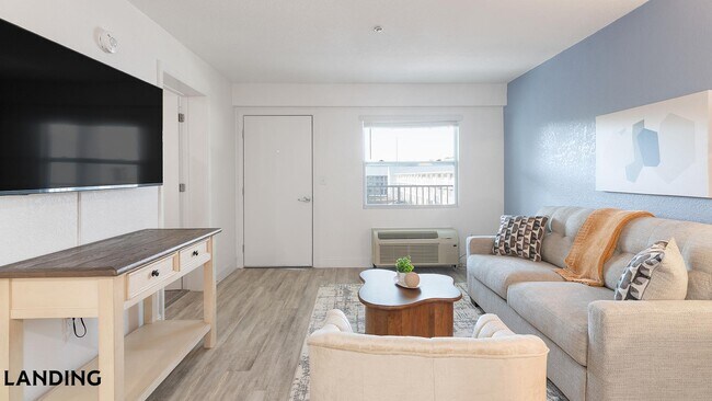 6029 W Irlo Bronson Memorial Hwy Unit 1B-315
