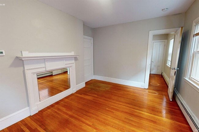 Photo - 63 Dana St Unit 8