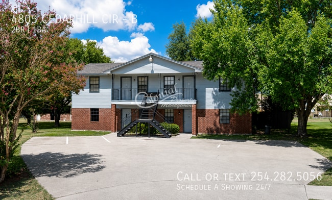 Building Photo - 4805 Cedarhill Cir Unit B