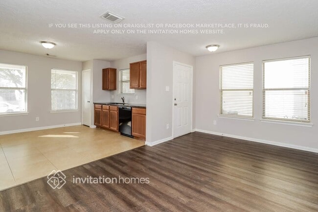 Photo - 3603 Fuller Bluff Dr