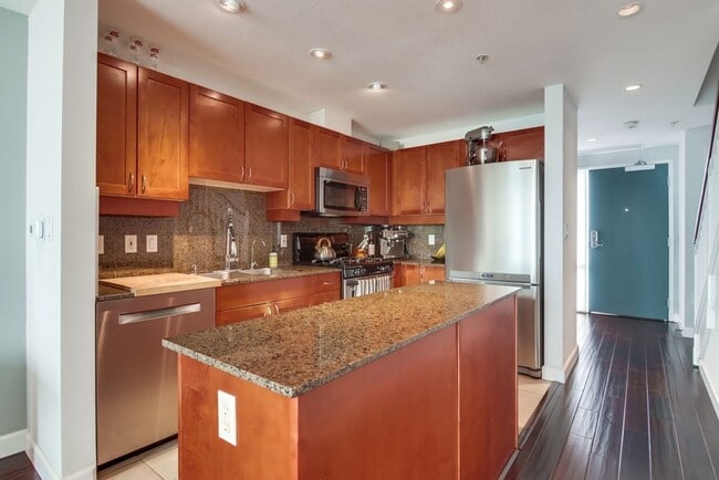 Photo - Luxury  Unit in Little Italy