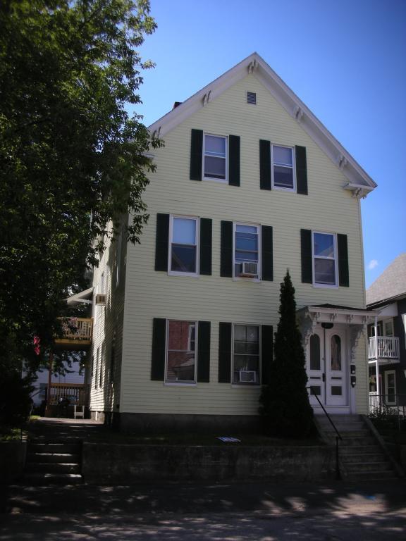 Building Photo - 201 Green St