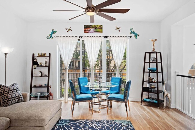 Photo - 2001 Coral Heights Blvd