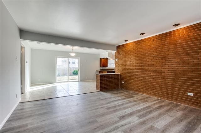 Photo - 823 Wisteria Way