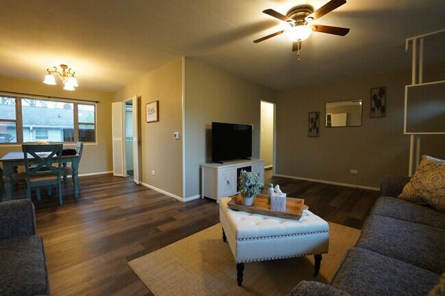 1200 Oakhurst Dr