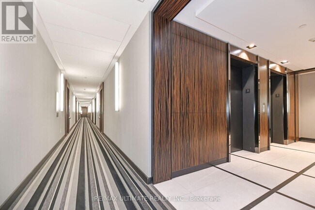 Photo - 3018 Yonge St Unit 806