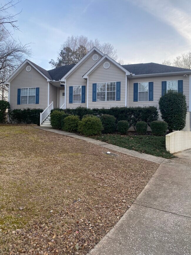 Photo - 61 Pebble Creek Dr