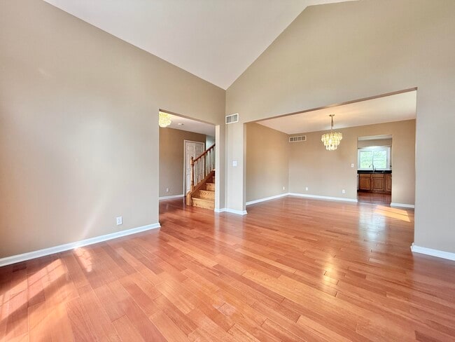 Photo - 2636 Shefman Terrace