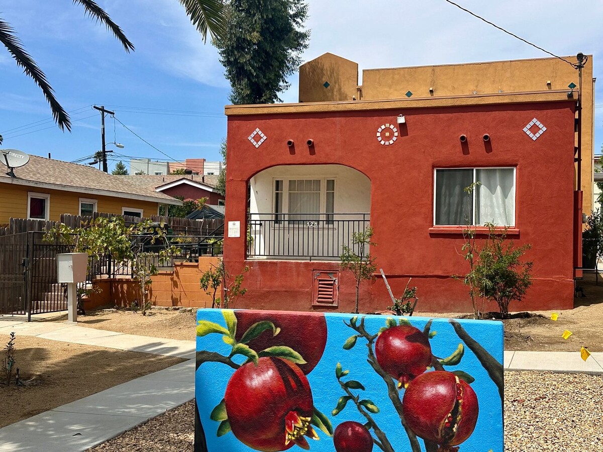 167- Granados - 167- Granados Unit 121