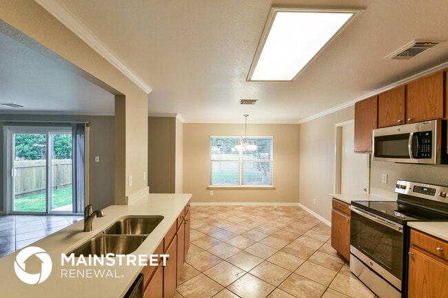 Photo - 10207 Rainbow Creek