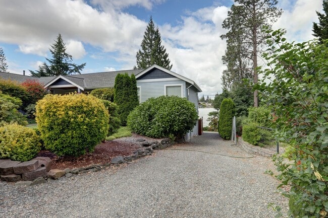 Photo - Lake Tapps Shared Home | Private 1 Bed, 1 Bath Unit Available