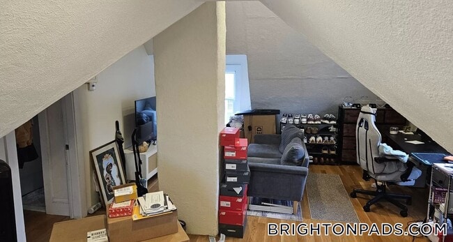 Photo - 1 Woodstock Ave Unit 1