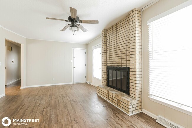 Photo - 5820 NW Aspen Ln