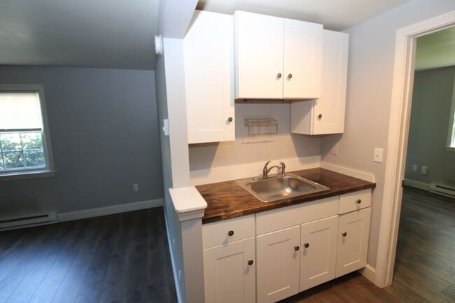 1 BR/1BA Condo Available- Cricket Brook (D... - 1 BR/1BA Condo Available- Cricket Brook (D... Unit 35