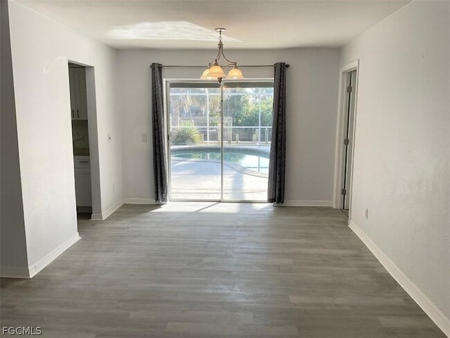 Photo - 5213 SW 2nd Pl