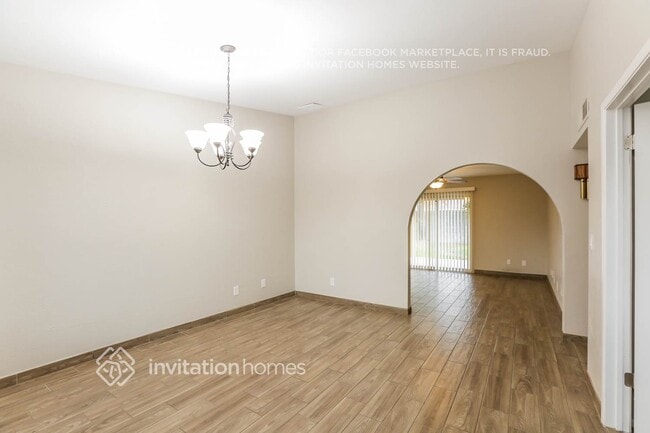 Photo - 2218 W Knox Rd