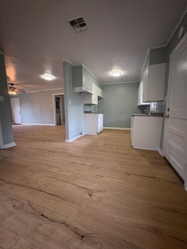 Photo - Beautiful 3 Bedroom/1&1/2 Bath Home with Central Air & Heat