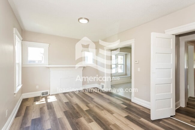 511 Dewey Ave