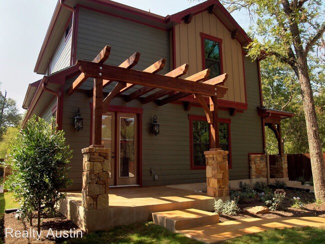 Photo - 5201 Leralynn St