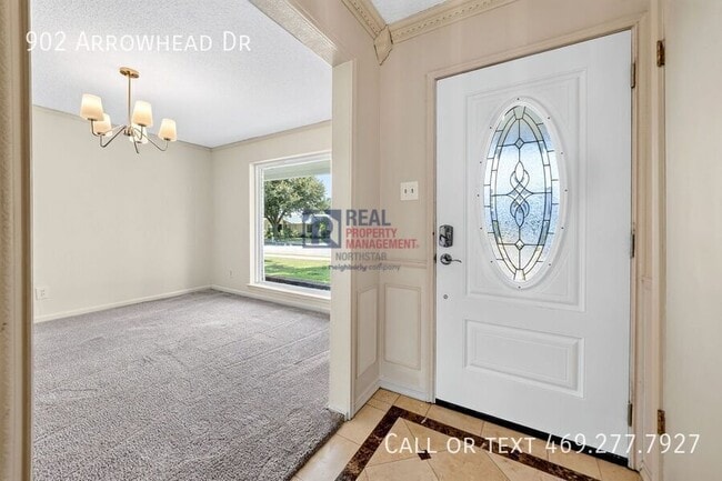 Photo - 902 Arrowhead Dr