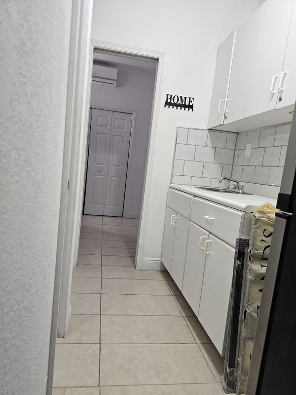 Photo - 954 SE 1st St Unit Apartment