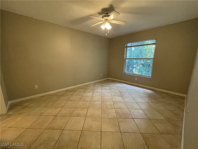 Building Photo - 28260 Pine Haven Way Unit 85