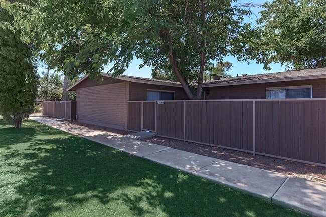 Photo - Shannon Park Apartments