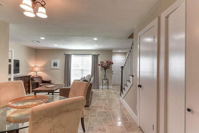 Photo - 8854 Kempwood Dr