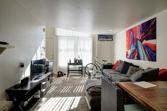 Photo - 3460 Madison Ave Unit #5