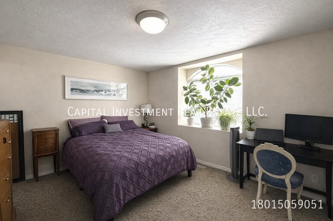 Photo - 6901 Florentine Way