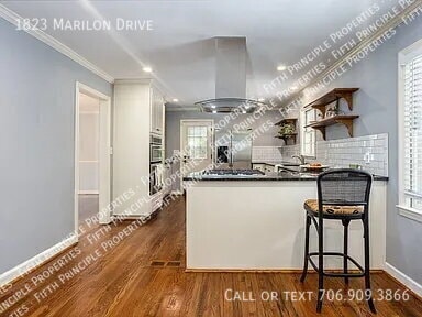Photo - 1823 Marilon Dr