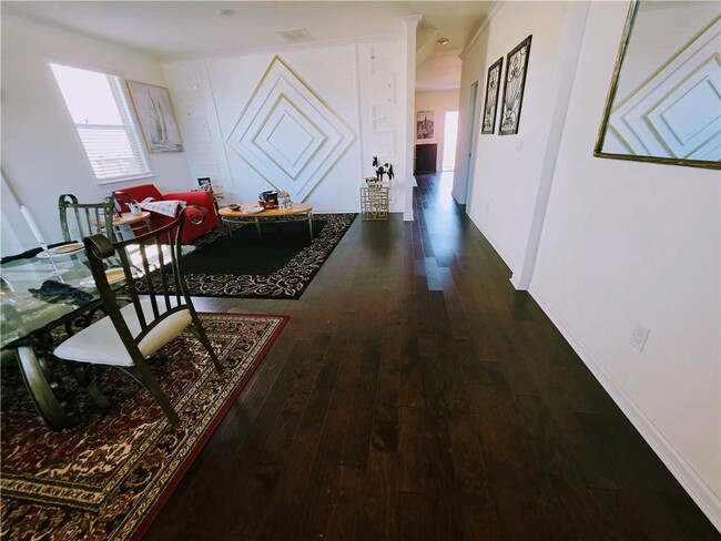 Photo - 3518 English Elm Wy