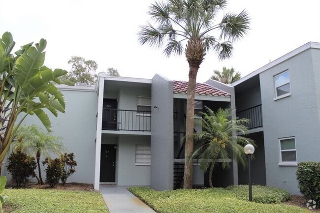 Building Photo - 2886 Somerset Park Dr Unit Apt 203