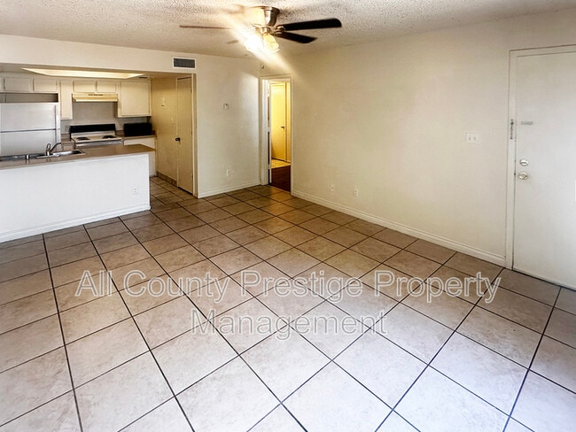 Photo - 905 S Dorsey Ln Unit 128