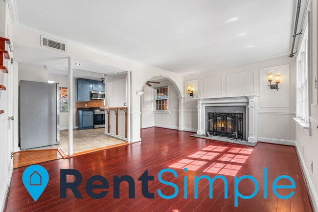 Photo - 3306 Memorial St